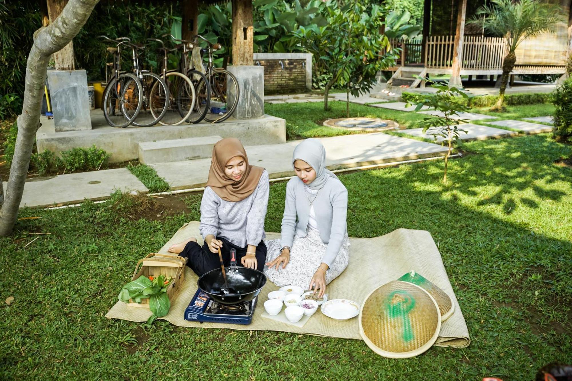 Hotel Balkondes Karanganyar Borobudur Magelang Exterior foto